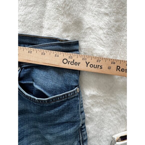 Rock & Republic Womens Jeans 10 Light Wash Blue Denim READ - Picture 9 of 10